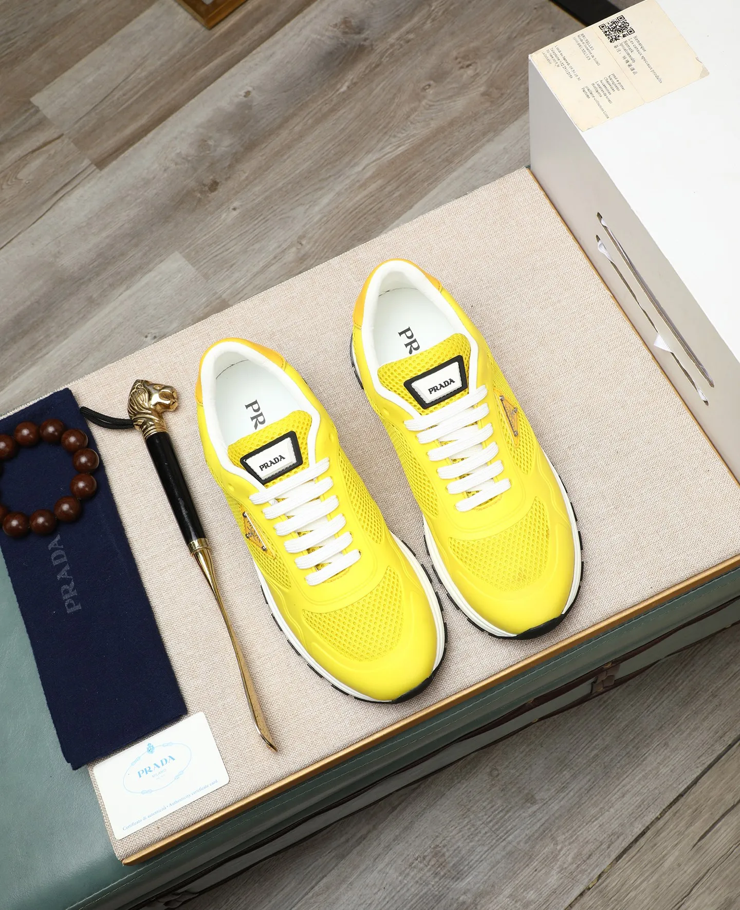 Men's shoes 💰580 [PRADA] Prada - High-end quality original order - Upper: 🔝 silk calfskin, brand canvas cloth, brand metal fasteners - Lining: mesh, foot pads; top-grade cowhide - Outsole: ultra-light TPU foam; molded outsole - Ultra-high quality control·Fine workmanship: highlighted (high-end·luxury·grade) -Size: 38-44 (45 can be customized) Wang
